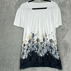Amazon 2X Shirt Top White Black Floral Flower Short Sleeve Scoop Neck Knit Soft